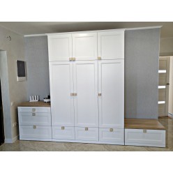 Wardrobe 59